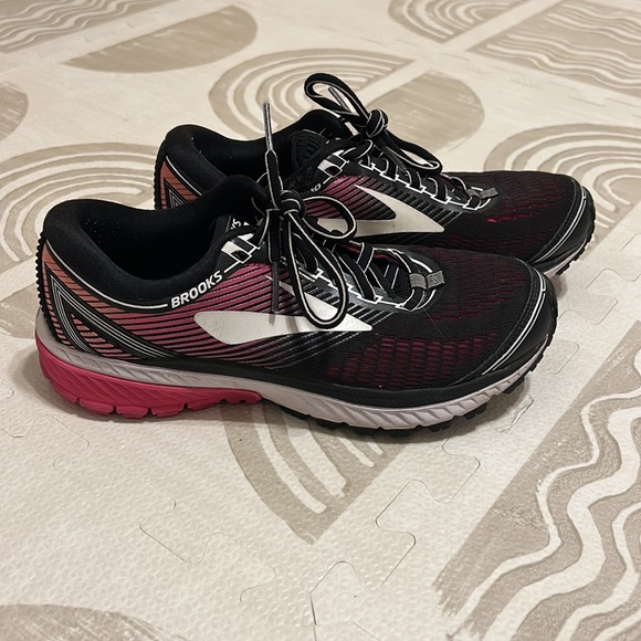 Brooks Ghost 10 - Picture 2 of 4